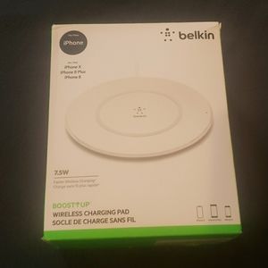 Wireless charging pad